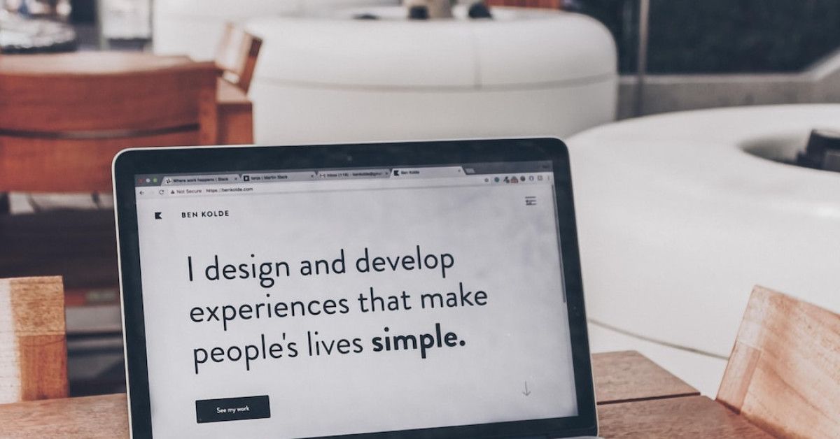 Alternative Text: Top replacements and alternatives to Google Finance for portfolio management.