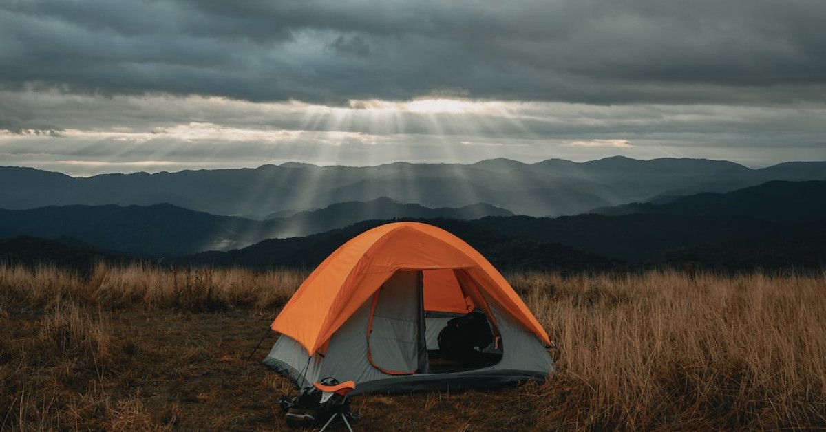 Best national banks in the US featured in infographic.